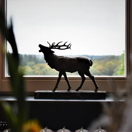 La Du Pre Du Cerf 3*