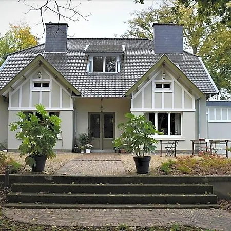La Du Pre Du Cerf---------- Tarif Preferentiel 2 Nuits------- ベッド・アンド・ブレックファスト
