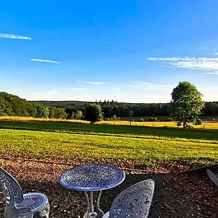 La Du Pre Du Cerf---------- Tarif Preferentiel 2 Nuits------- Bed & Breakfast